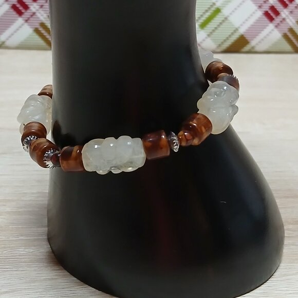 Hand Crafted Handmade Beaded Unisex Stretch Bracelet Brown & White #16 - Picture 6 of 11